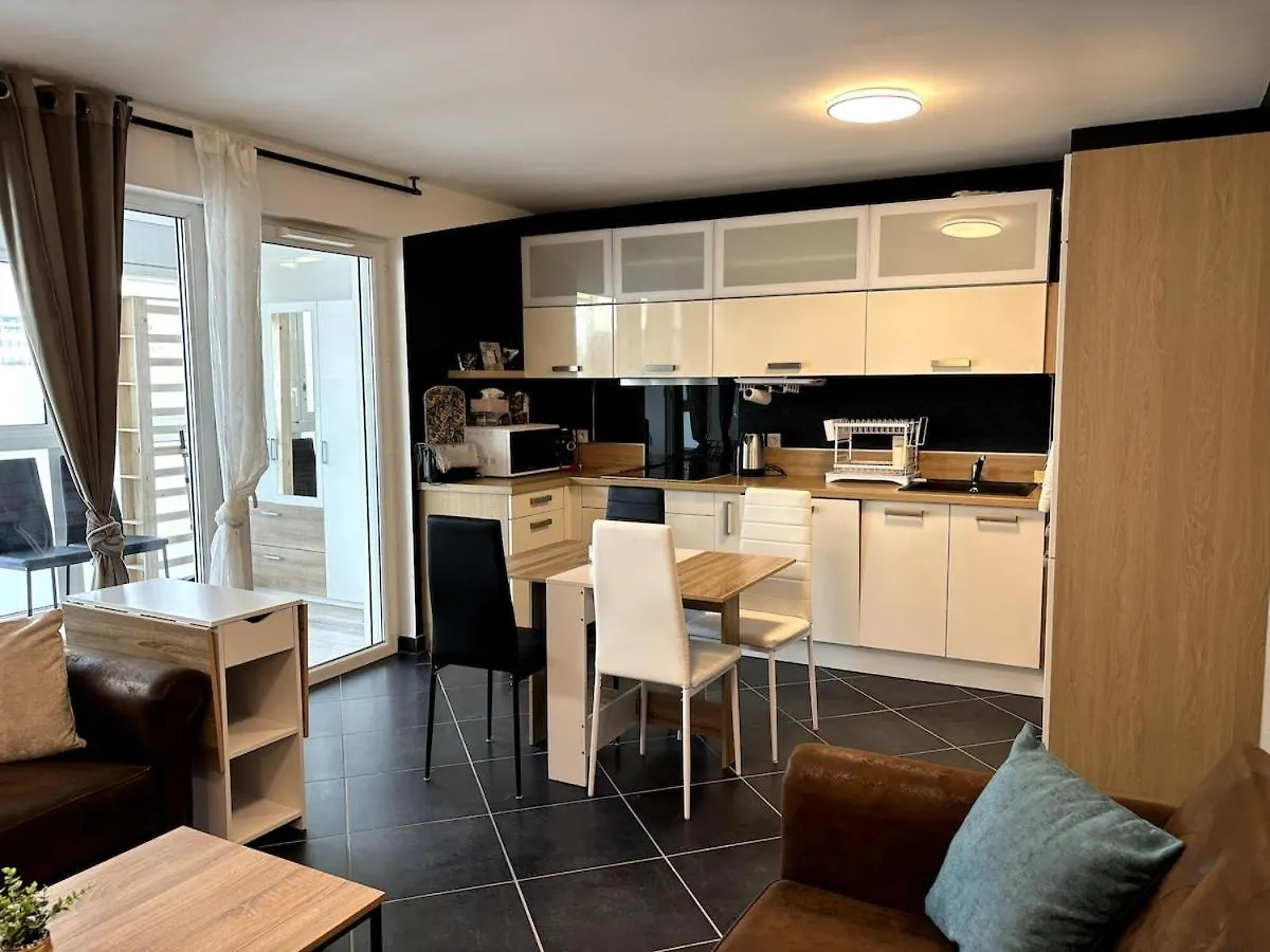 Le Moderne I Spacieux - 6 P - Hyper Centre Annemasse 0*,