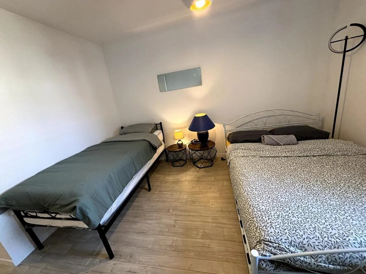 Le Moderne I Spacieux - 6 P - Hyper Centre Annemasse Apartman